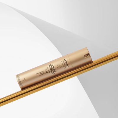 Anti-Aging and Brightening Hand Cream 3